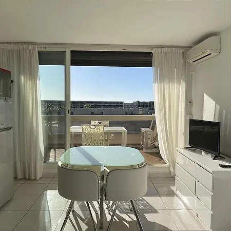 Arena Heliopolis Ab 315 -by Agn - 2 Personnes Apartman